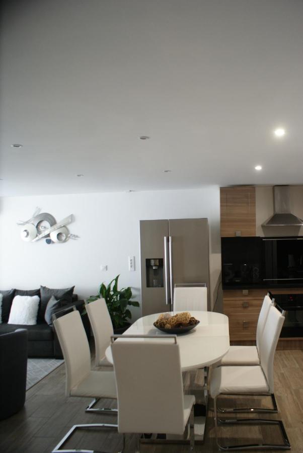 Loft Ravissant Avec Piscine Apartment กาญเนอ-ซูร์-แมร์ ภายนอก รูปภาพ