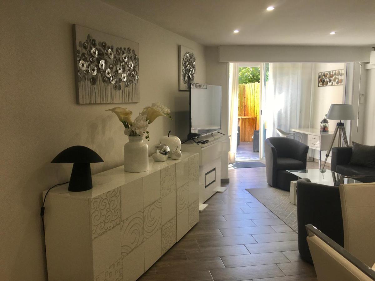 Loft Ravissant Avec Piscine Apartment กาญเนอ-ซูร์-แมร์ ภายนอก รูปภาพ