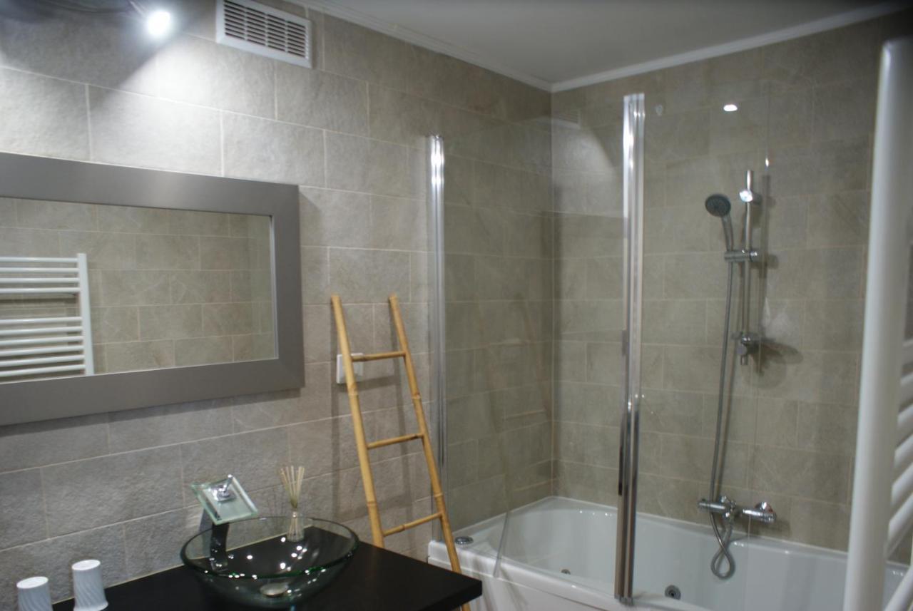 Loft Ravissant Avec Piscine Apartment กาญเนอ-ซูร์-แมร์ ภายนอก รูปภาพ